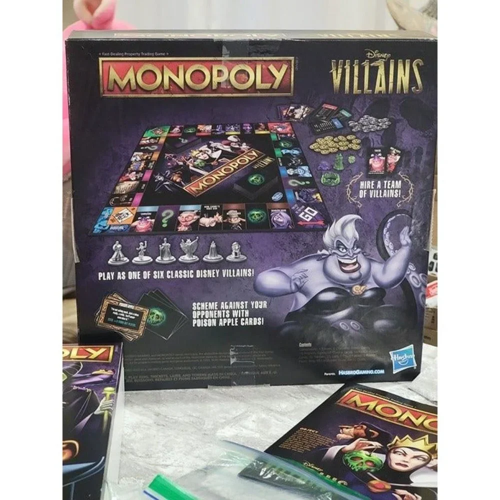 Monopoly: Disney Villains Edition Board Game for Kids Ages 8+ COMPLETE LIKE NEW!